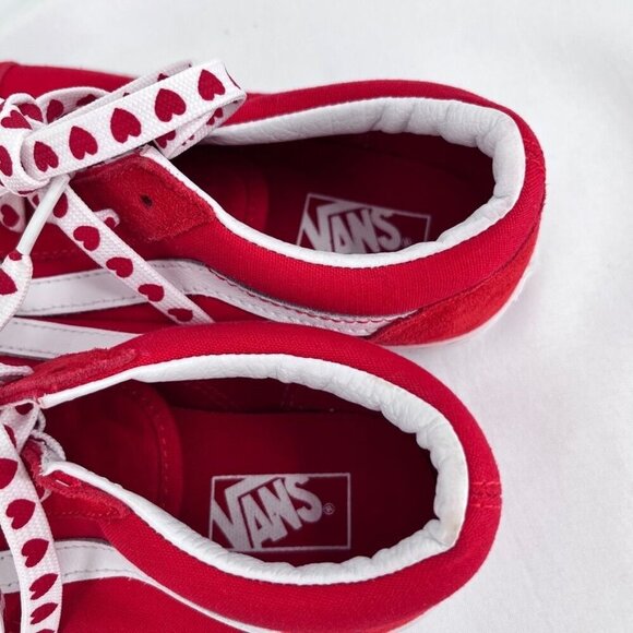 Vans Heart Foxing Old Skool Juniors Shoes Size 3.5 Red Heart Strings - Picture 9 of 12